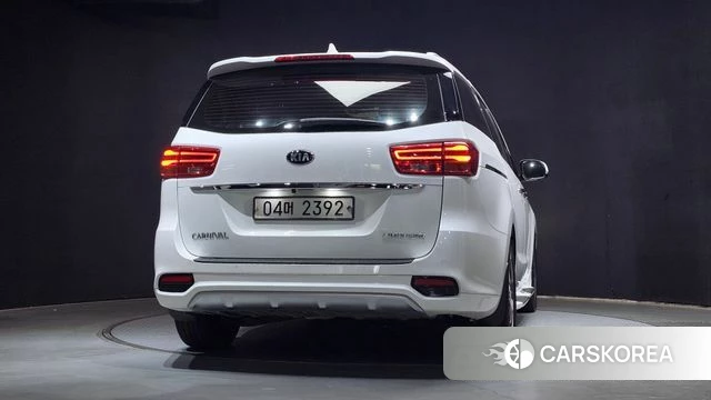 Kia The New Carnival id 4465236 из Кореи 14