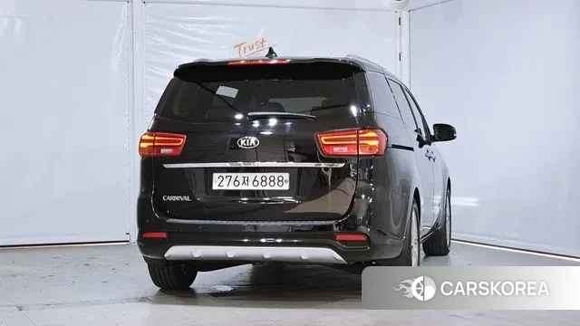 Kia The New Carnival id 3464488 из Кореи 14