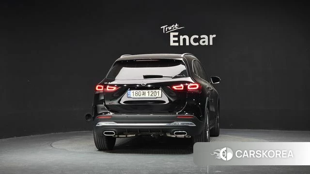 Mercedes-Benz GLA - Class H247 id 4780271 из Кореи 24