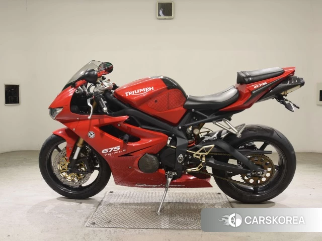 Triumph DAYTONA 675 2011 из Японии, фото 2