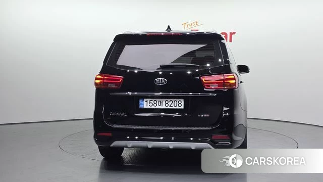 Kia The New Carnival id 4403415 из Кореи 14