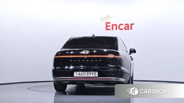 Hyundai Grandeur (GN7) id 3267713 из Кореи 14