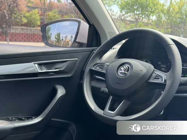 Skoda Krok id 4387479 из Китая 10