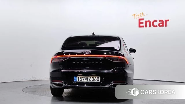 Hyundai The New Grandeur IG id 4458422 из Кореи 25