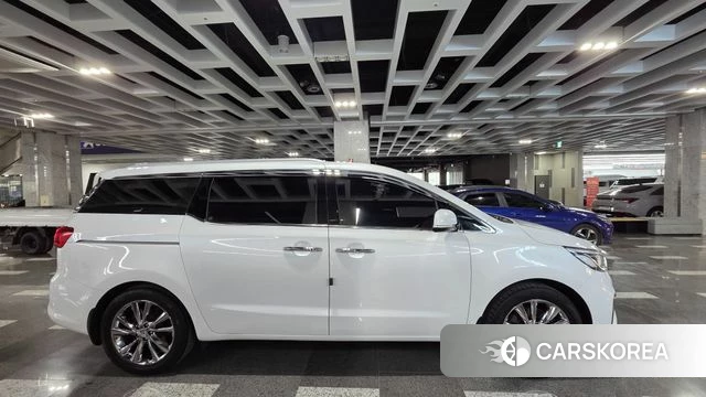 Kia The New Carnival id 4712740 из Кореи 14
