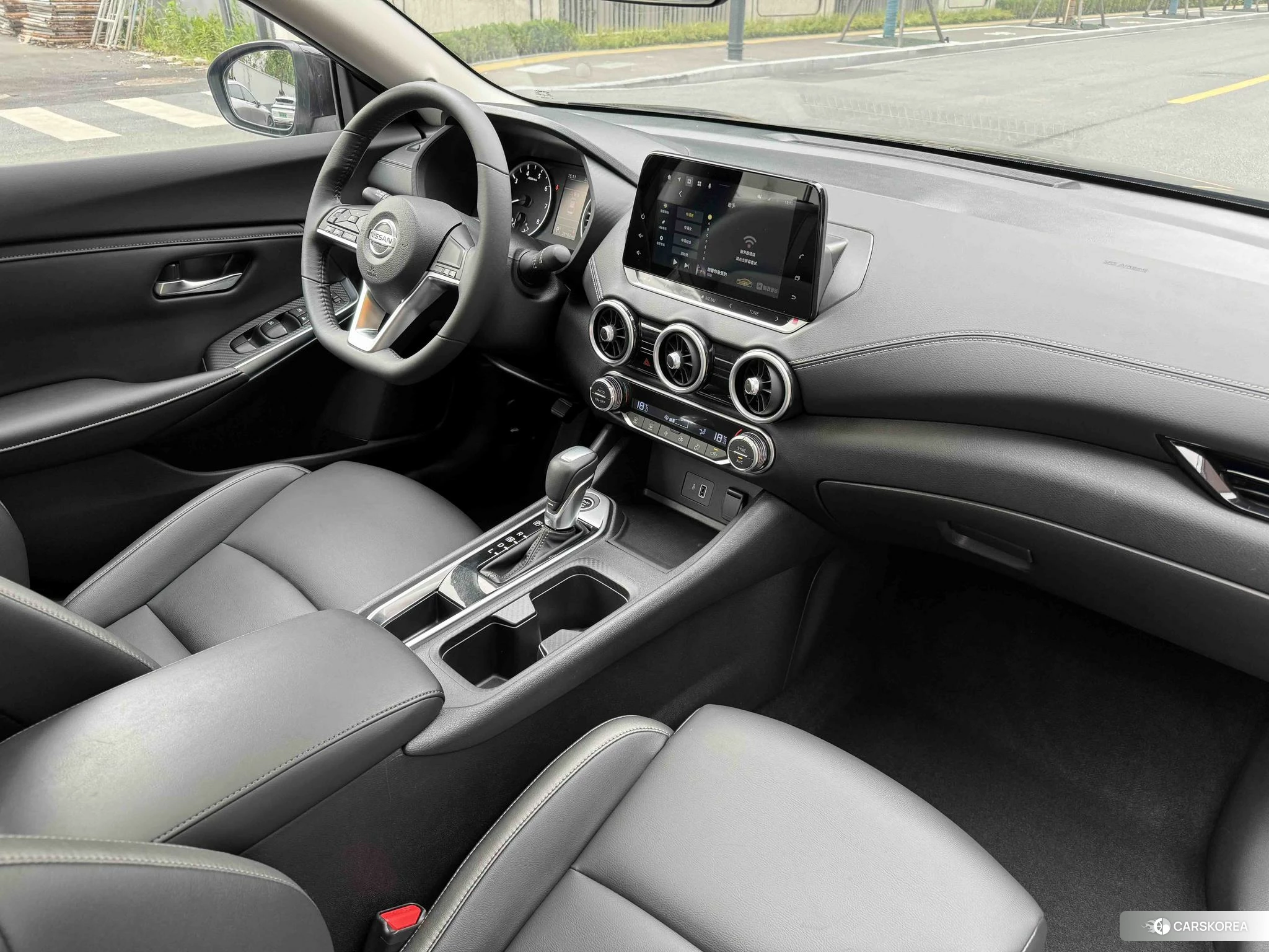 Nissan Xuan Yi id 4420803 из Китая 8