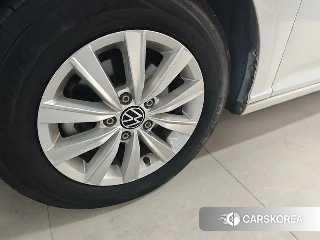 Volkswagen Lavida 2022 Белый из Китая, фото 4
