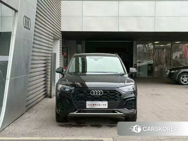 Audi Q5L 2025 Черный из Китая, фото 4