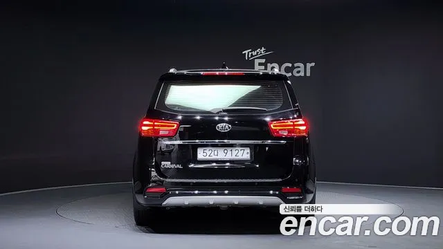 Kia The New Carnival id 2329004 из Кореи 14