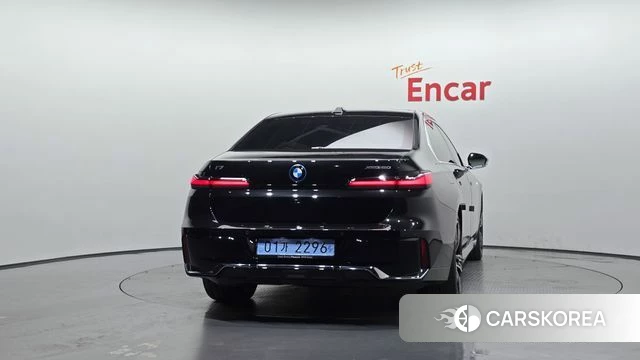 BMW i7 (G70) id 4523081 из Кореи 25
