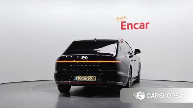 Hyundai Grandeur (GN7) id 3851131 из Кореи 14