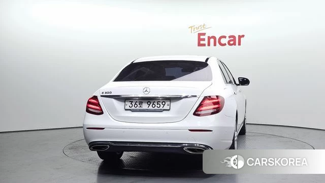 Mercedes-Benz E-Class W213 id 3861779 из Кореи 14