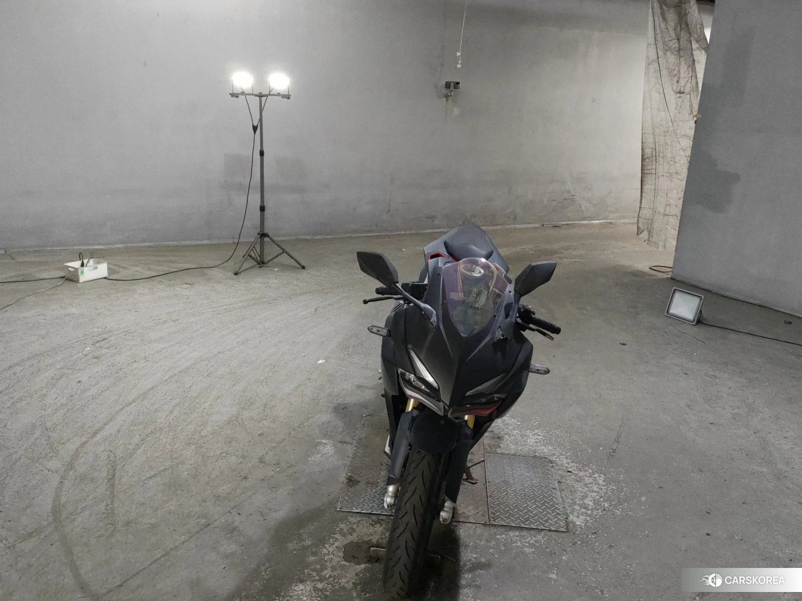 Проданный Honda CBR250RR id 3947145 из Японии, фото 4