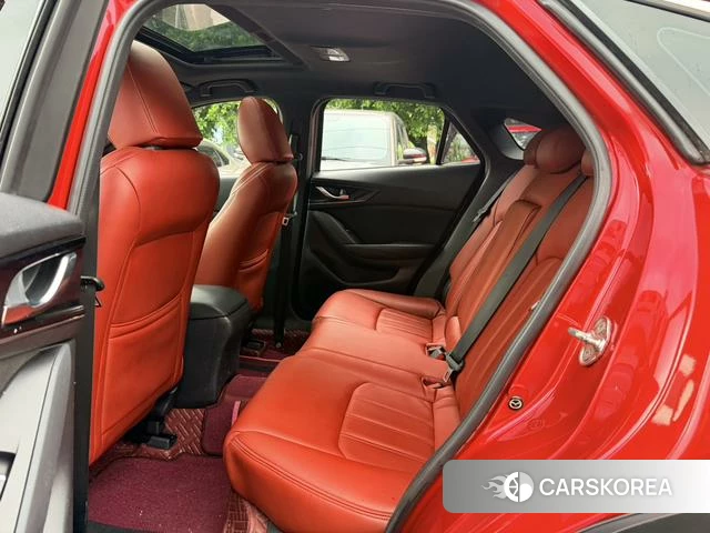 Mazda CX-4 2021 Красный из Китая, фото 5