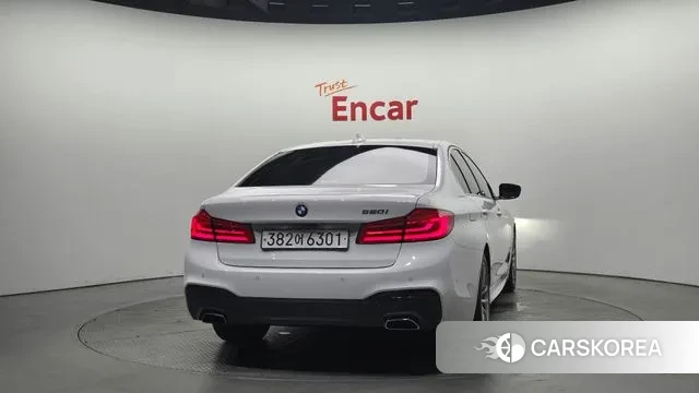 BMW 5 Series (G30) id 3076166 из Кореи 14