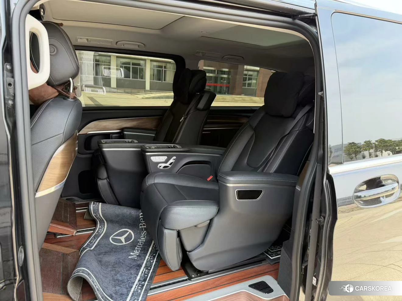 Mercedes-Benz V-class 2021 Черный из Китая, фото 4
