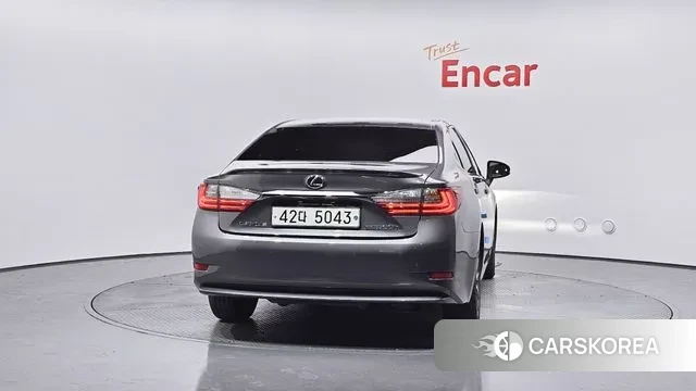 Lexus New ES300h id 3345347 из Кореи 14