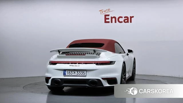 Porsche 911(992) id 4243500 из Кореи 14