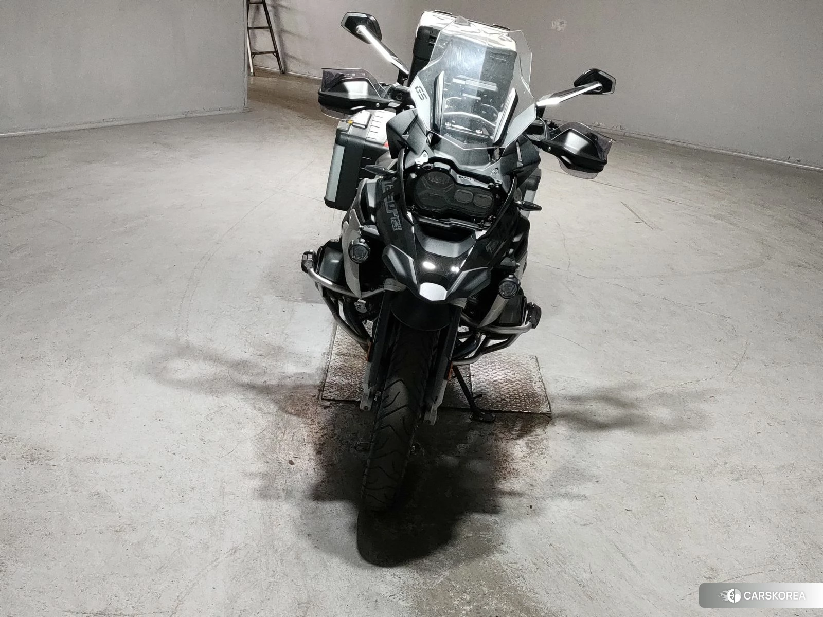 Проданный BMW R1250GS 2021 из Японии