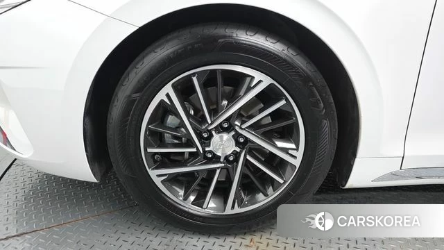 Hyundai The New Grandeur IG id 4434832 из Кореи 26