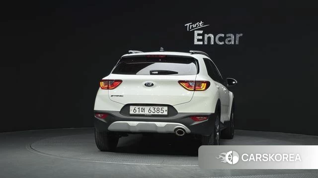 Kia Stonic id 3814217 из Кореи 14