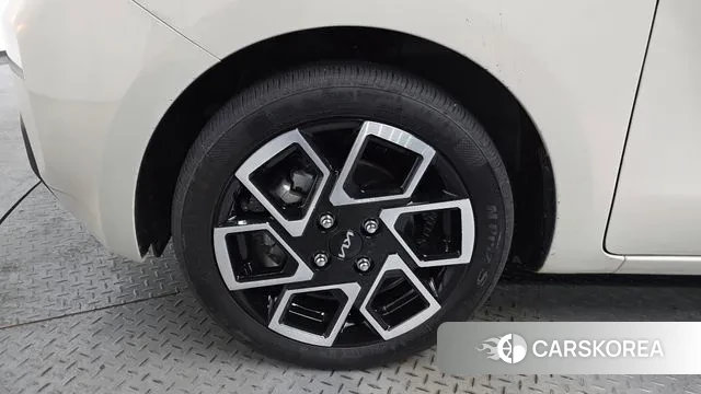 Kia The New Kia Ray id 3745401 из Кореи 14