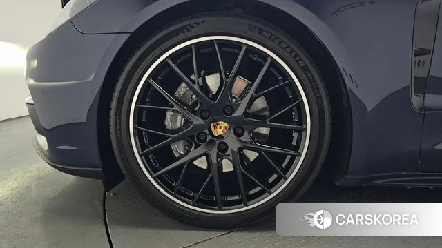 Porsche Panamera (971) id 3893512 из Кореи 14
