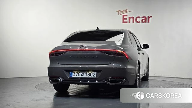 Hyundai The New Grandeur IG id 4428646 из Кореи 28