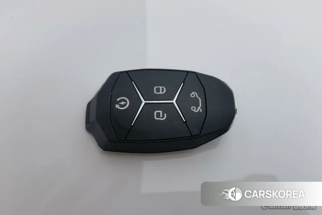 Lynk 01 id 4212398 из Китая 18