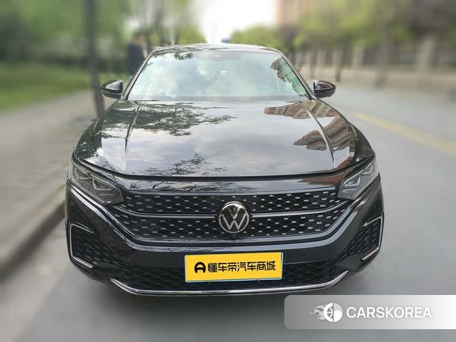 Volkswagen Passat 2024 Черный из Китая, фото 4