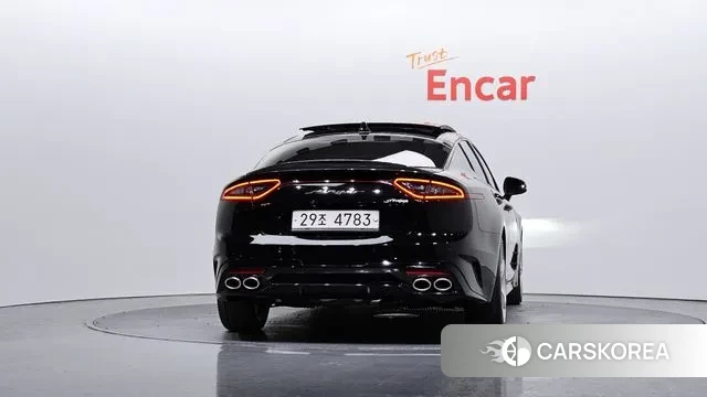 Kia Stinger id 3474657 из Кореи 14