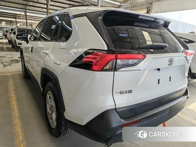 Toyota RAV4 Rongfang 2025 Белый из Китая, фото 4