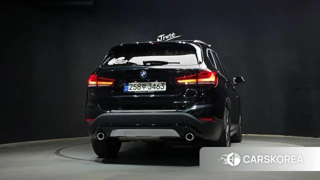 BMW X1 (F48) id 4283608 из Кореи 24