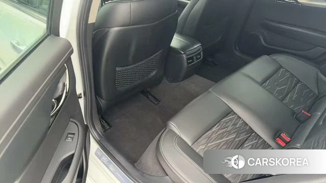 Cadillac ATS-L 2019 Белый из Китая, фото 4