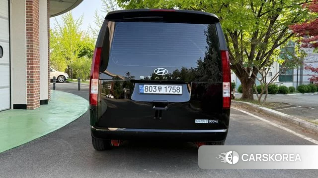 Hyundai Staria id 3940110 из Кореи 14