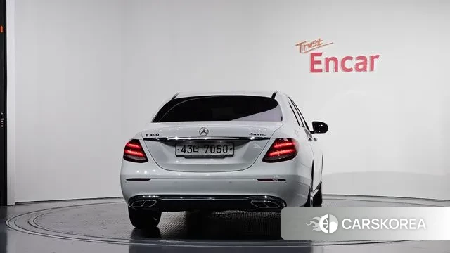 Mercedes-Benz E-Class W213 id 3363268 из Кореи 14