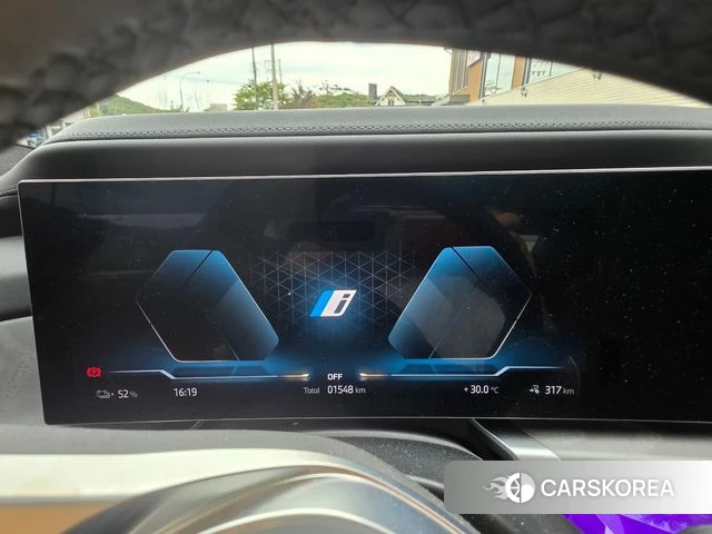 BMW i7 (G70) 2026 Белый из Кореи, фото 6
