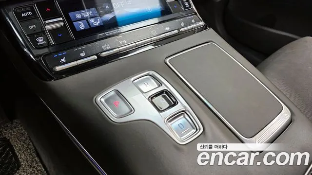 Hyundai The New Grandeur IG Hybrid id 2688982 из Кореи 14