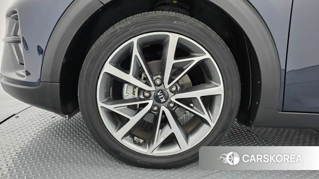 Kia The New Niro id 4751131 из Кореи 28