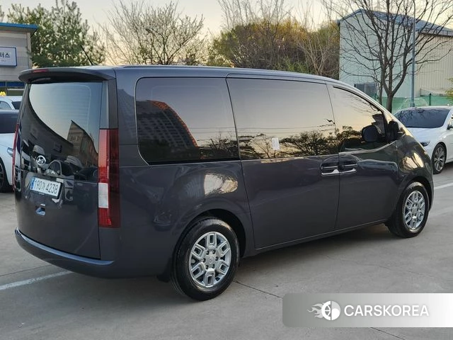 Hyundai Staria id 3897390 из Кореи 14