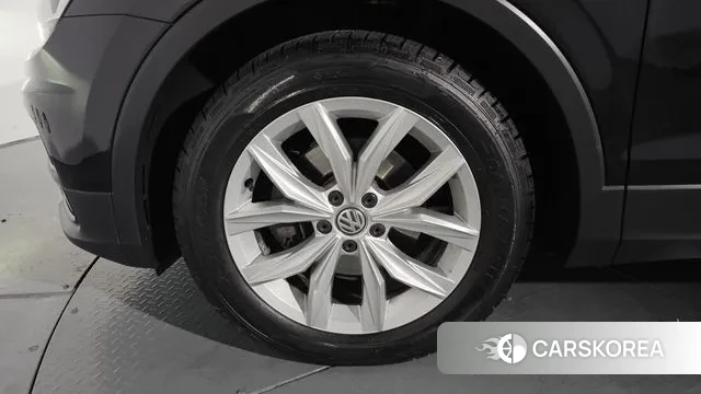 Volkswagen Tiguan second Generation id 3024008 из Кореи 14