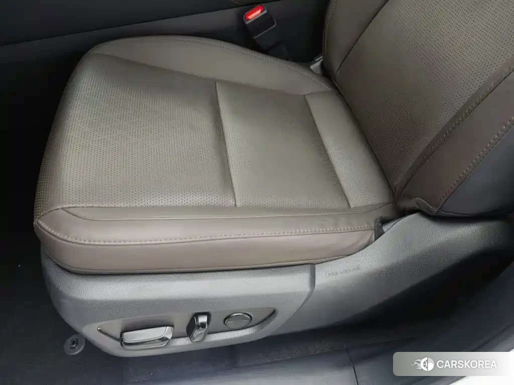 Lexus RX id 4601980 из Китая 18