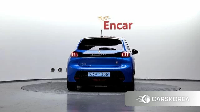 Peugeot e-208 second Generation id 3892027 из Кореи 14