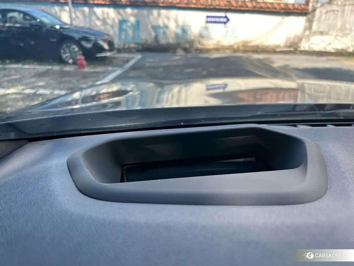 BMW 5 series 2023 Черный из Китая, фото 5