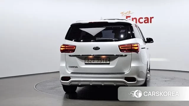 Kia The New Carnival id 3391323 из Кореи 14