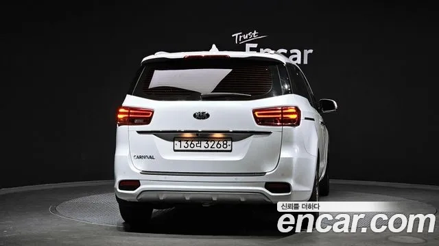 Kia The New Carnival id 2928099 из Кореи 14