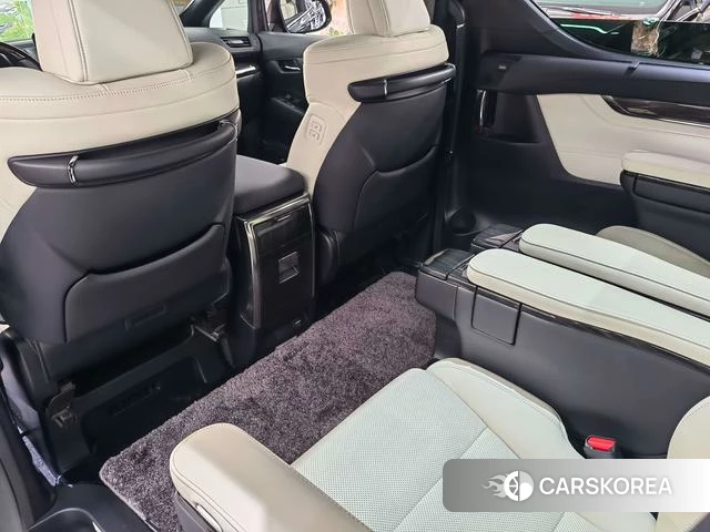 Lexus LM id 4273119 из Китая 9