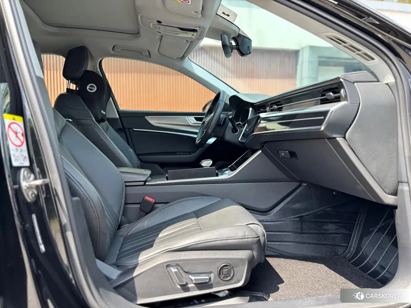 Audi A6L id 4565070 из Китая 14
