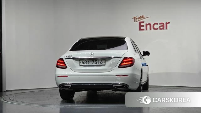 Mercedes-Benz E-Class W213 id 3845208 из Кореи 14