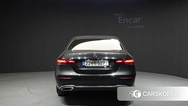 Mercedes-Benz E-Class W213 id 3897947 из Кореи 14